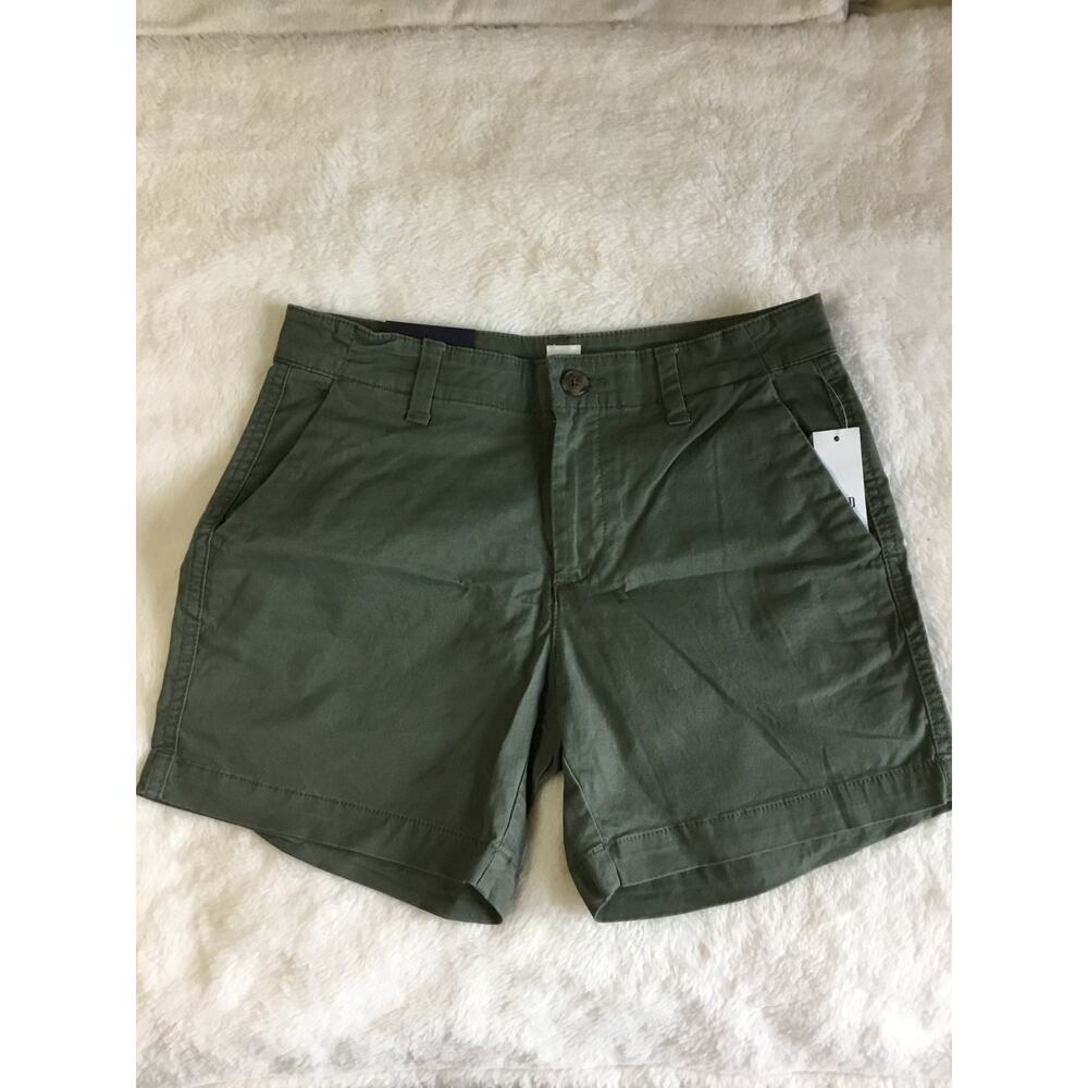 GAP Olive Green 5" City Shorts in Twill